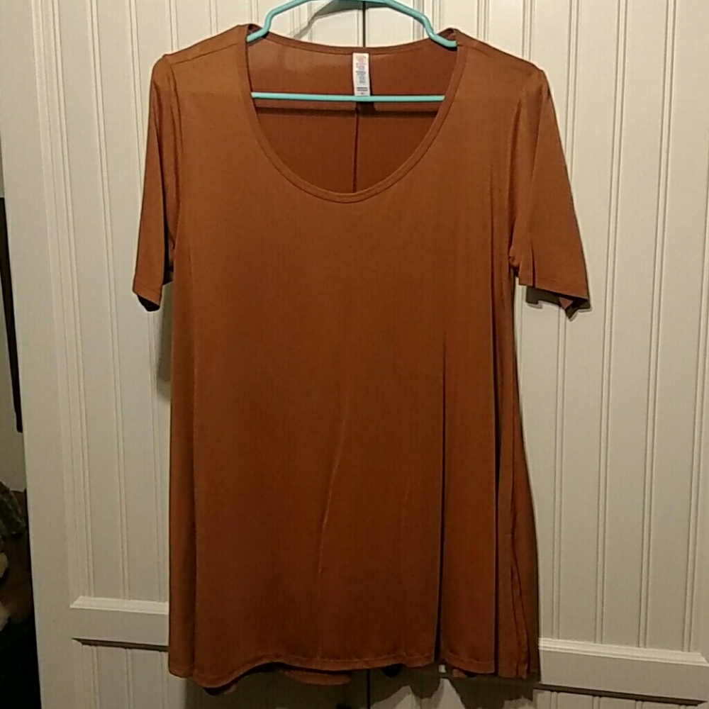 LuLaRoe Perfect T